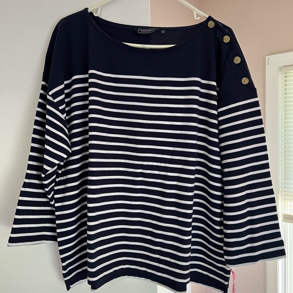 Vineyard Vines boatneck top
